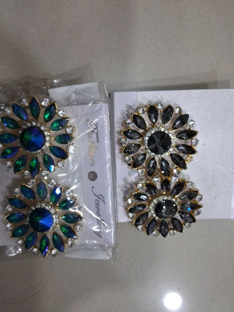 Beautiful flower type hearing combo
