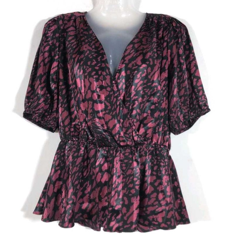 Wardrobe Brand Top 🖤🛍️