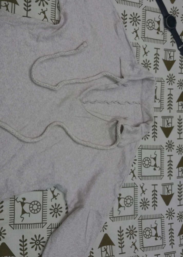 White Knit Pullover
