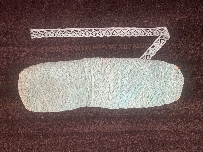 Light Green Lace Roll