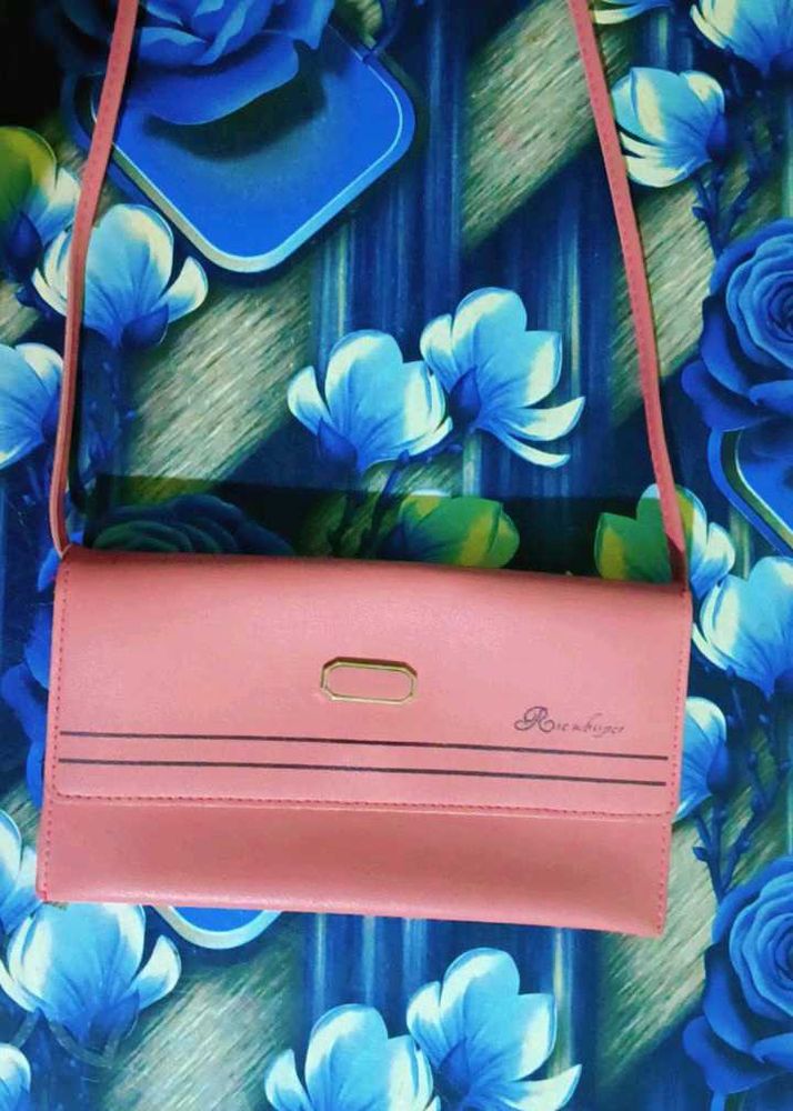 WOMEN HAND SLINGBAG GOOD QUALITY