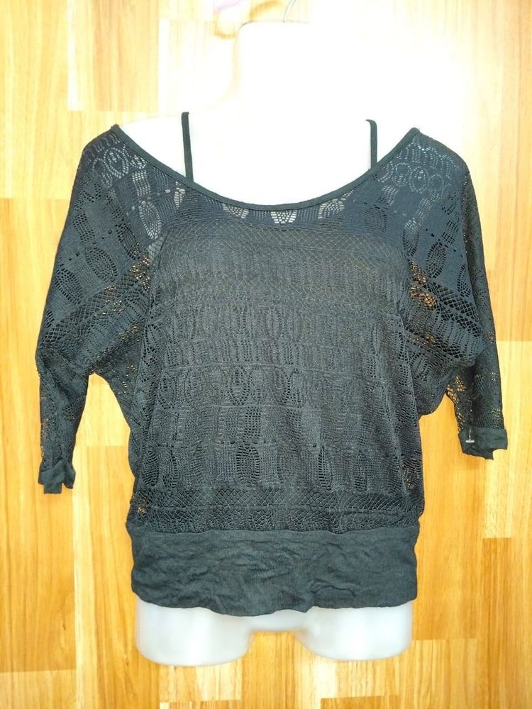 Black Lace Top 26oct1