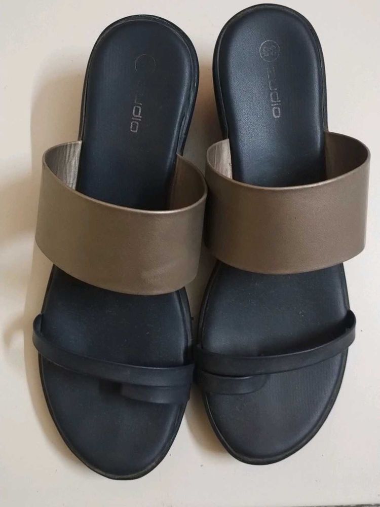 Studio Two-Tone Slide Sandals