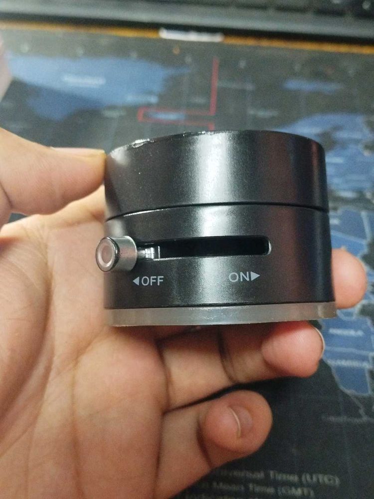 Price Drop ❌magnetic mobile stand With Vaccume