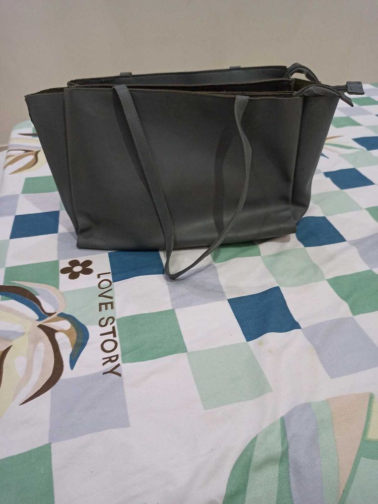 hand bag grey colour