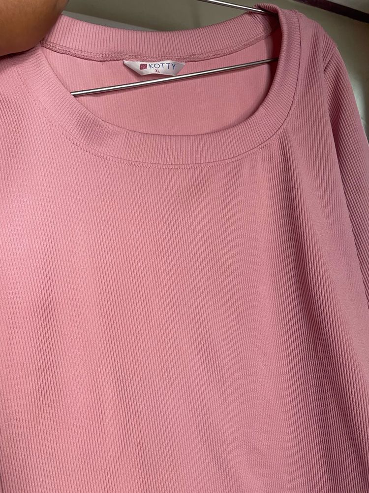 Pink Ribbed Knit Top