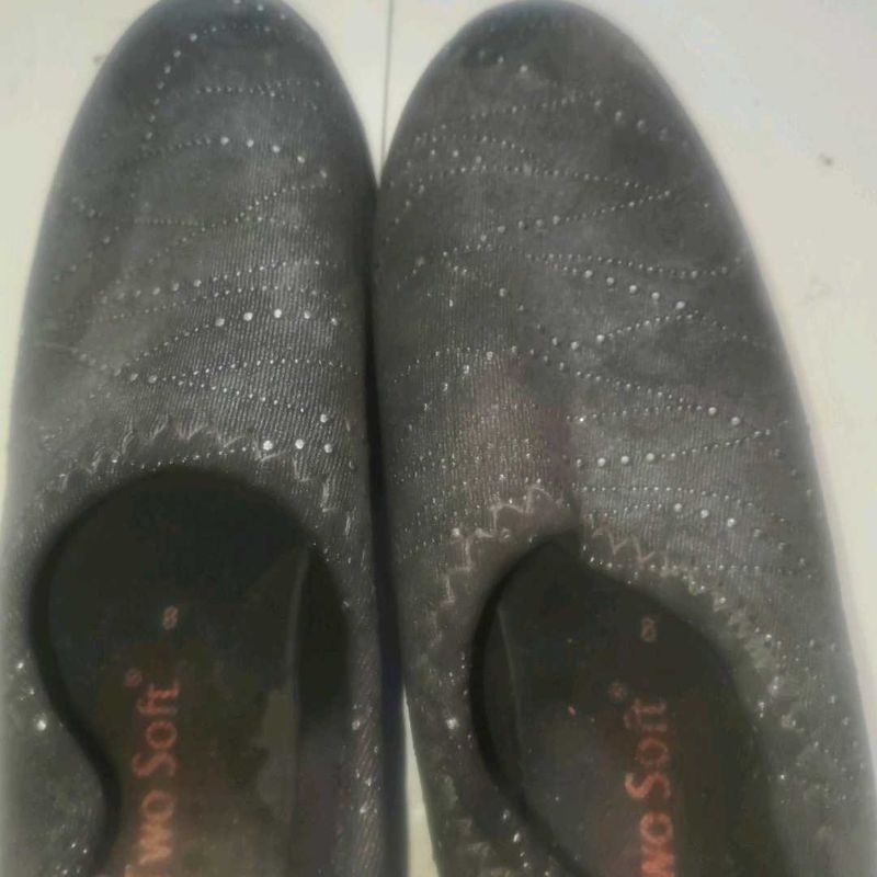 Two Soft Women's Bellies