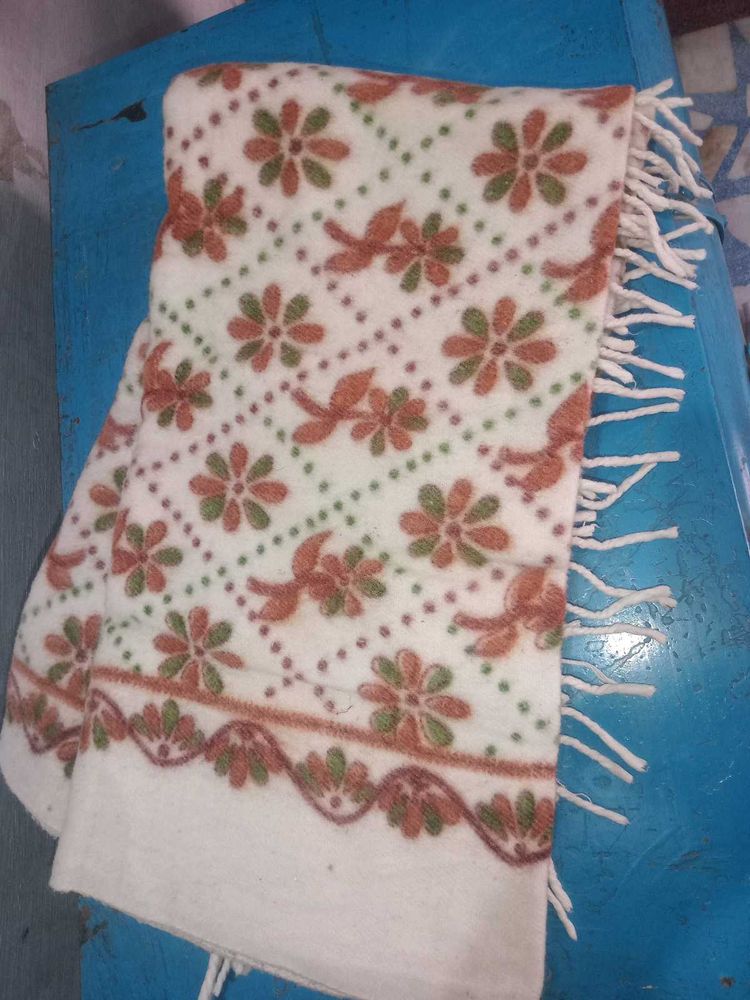 Vintage Floral Print warm Scarf