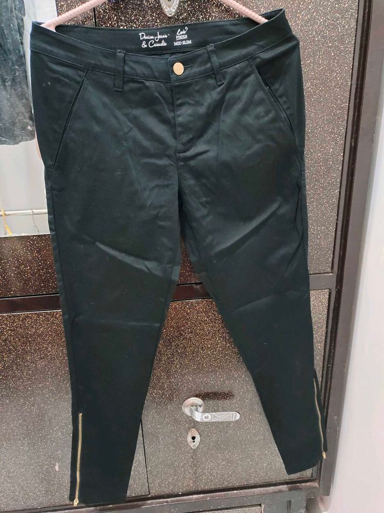 Lee Black denims