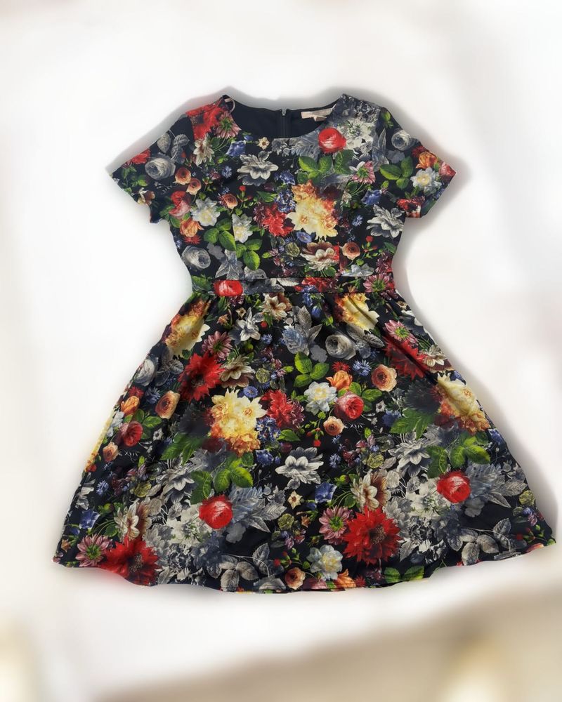 Forever 21 Floral Fit And Flare Dress (L)