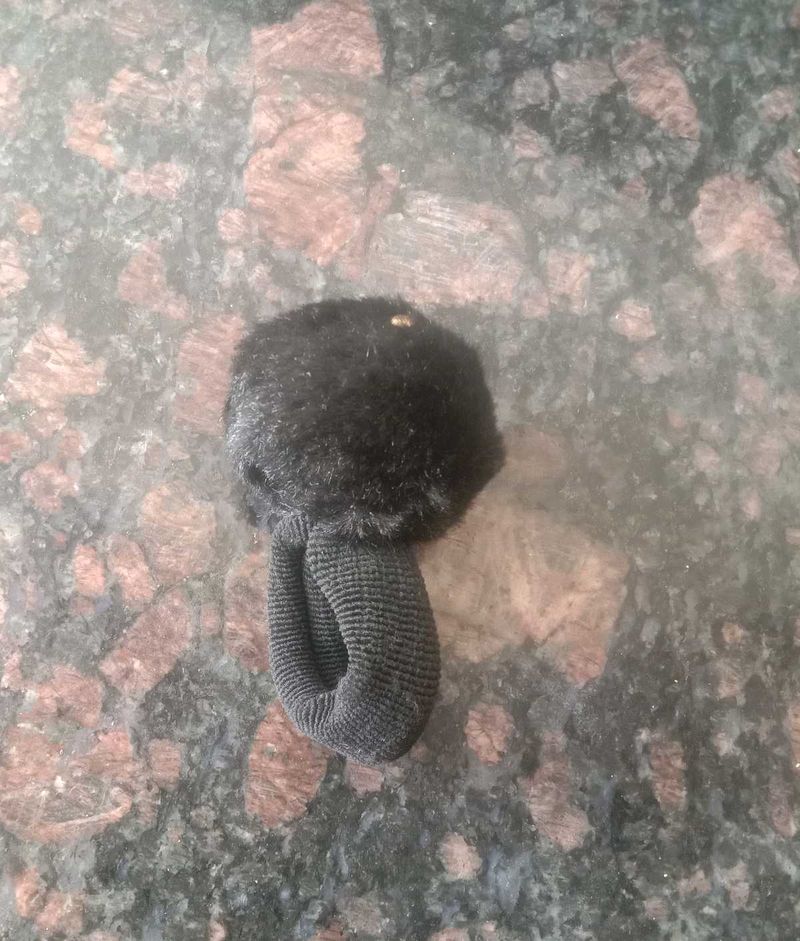 Black Rubber Band