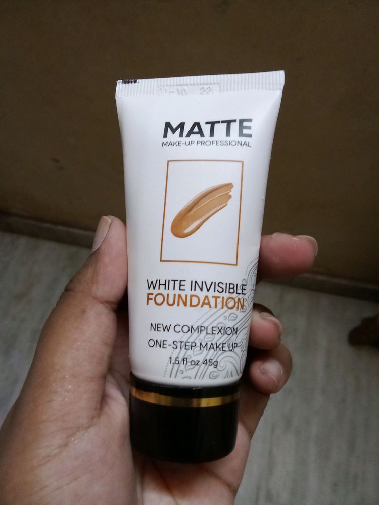 Matte Foundation Fully New