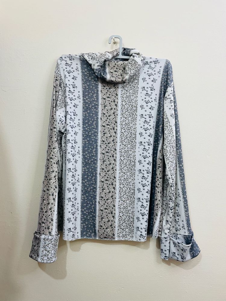 Floral Print Turtleneck Top