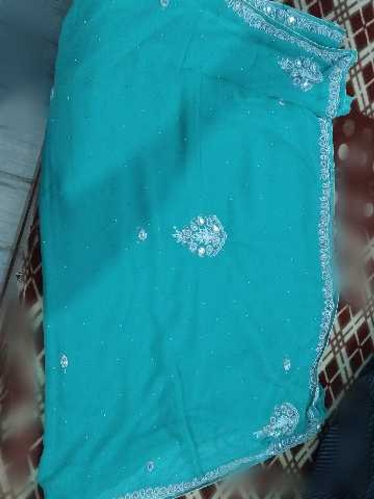 Saree with blouse
