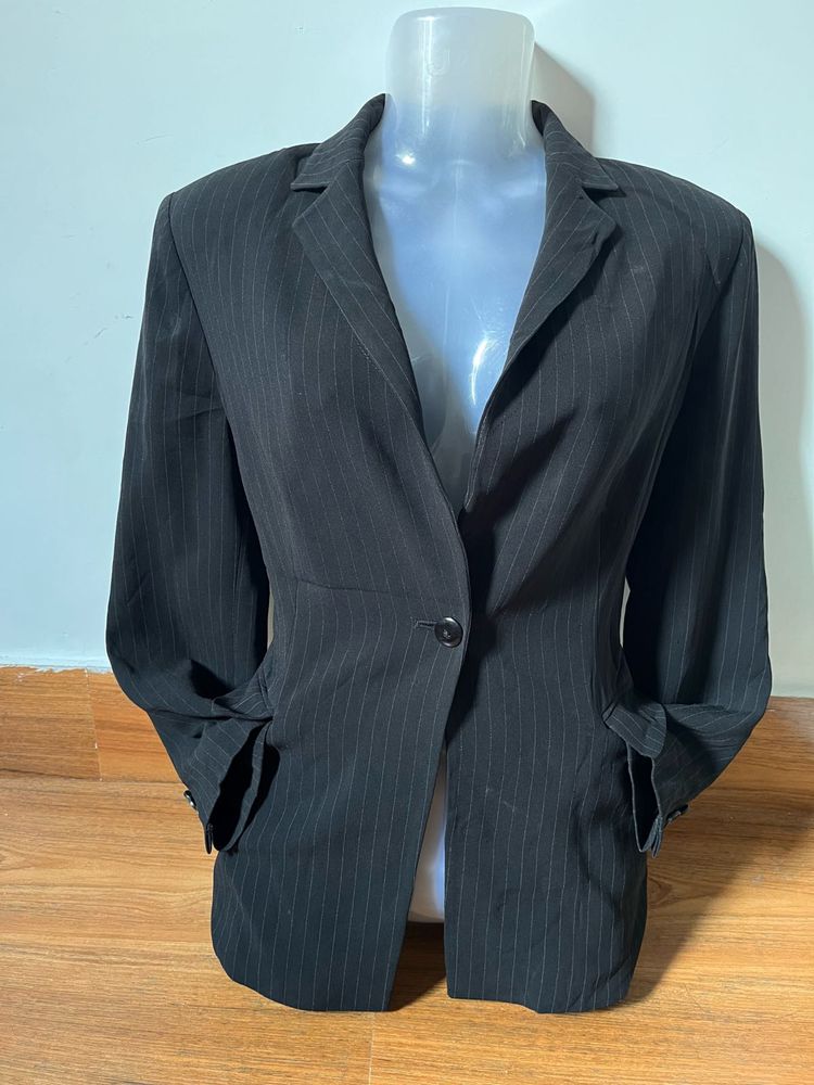 Classic Blazer 🥰