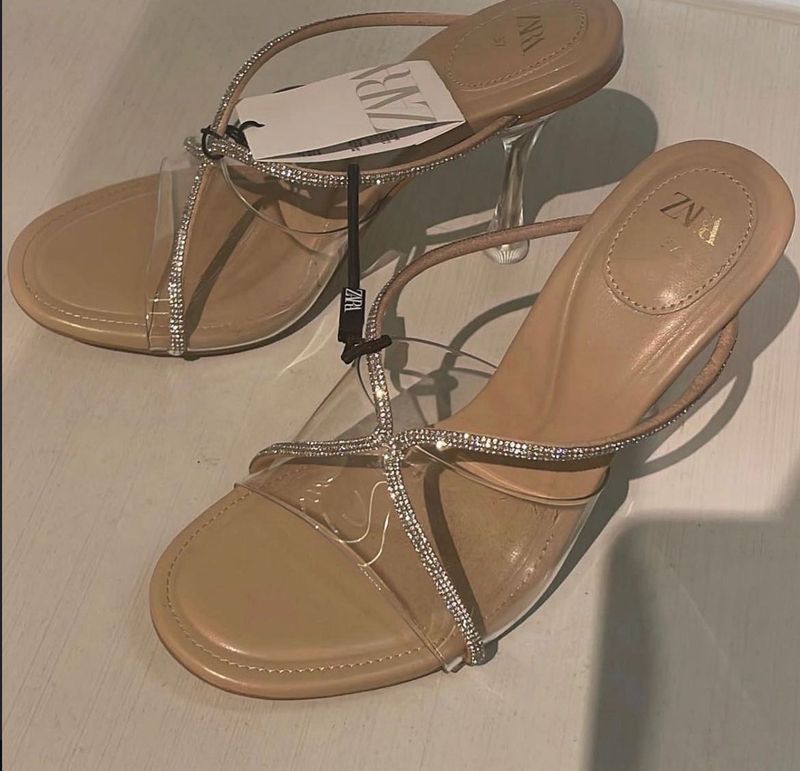 ZARA OPEN TOE HEELS