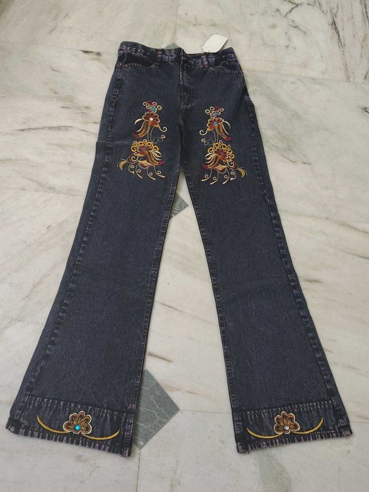 new embroidery bootcut jeans