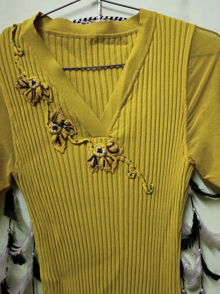 Stretchable Yellow Top💛