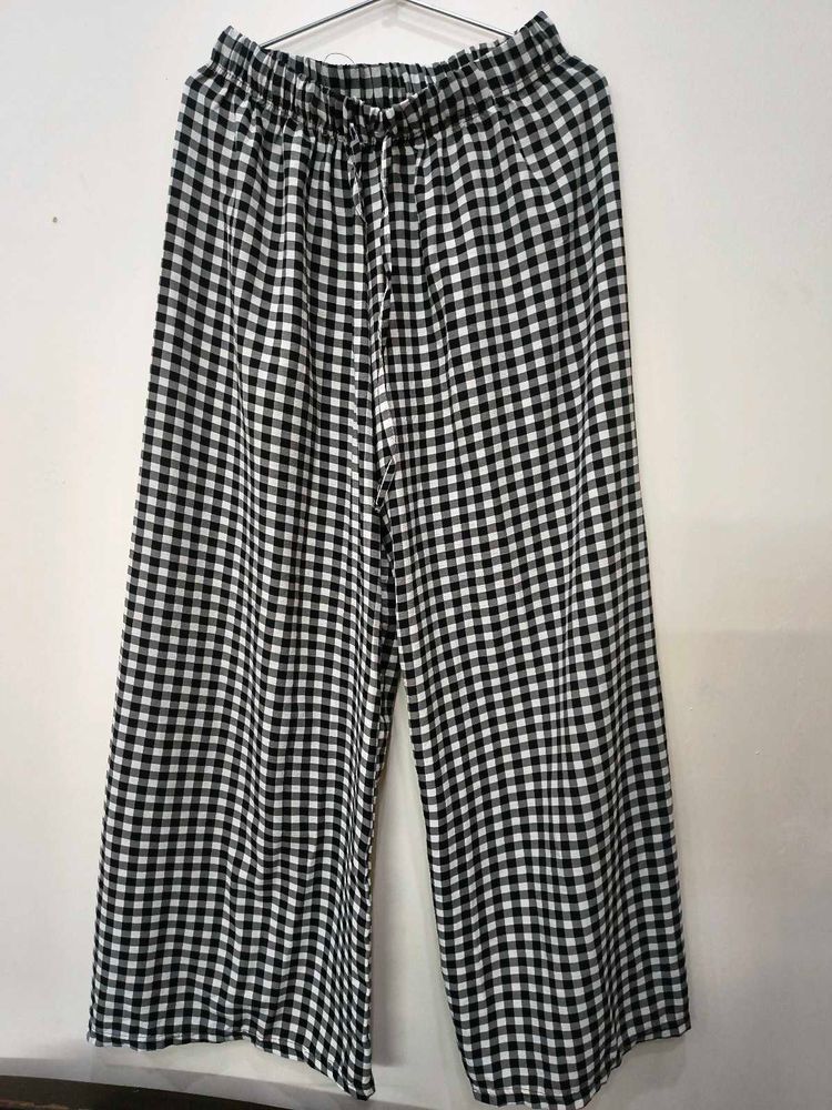 Checked Wide-Leg Palazzo Pants