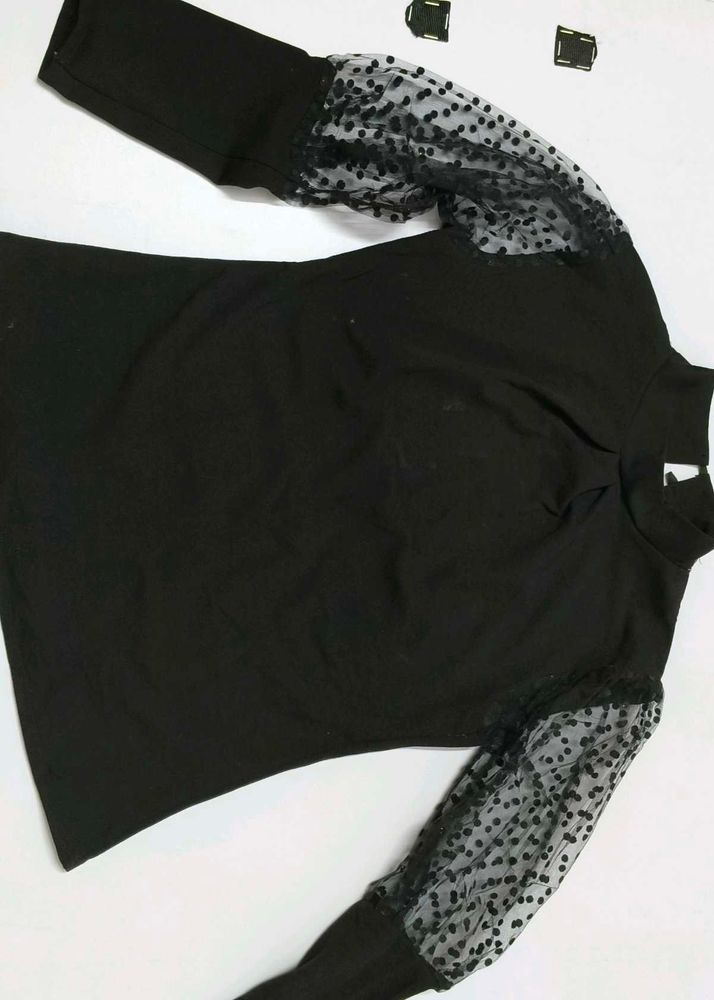 Chic Black Top