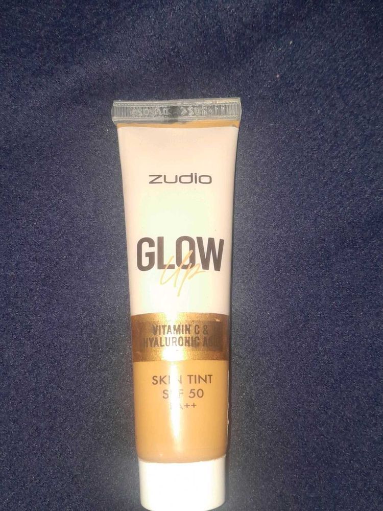 Zudio Glow Up Skin Tint with Vitamin C and Hyaluro