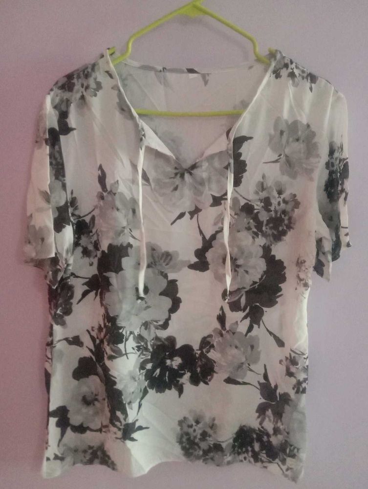 White floral pattern top