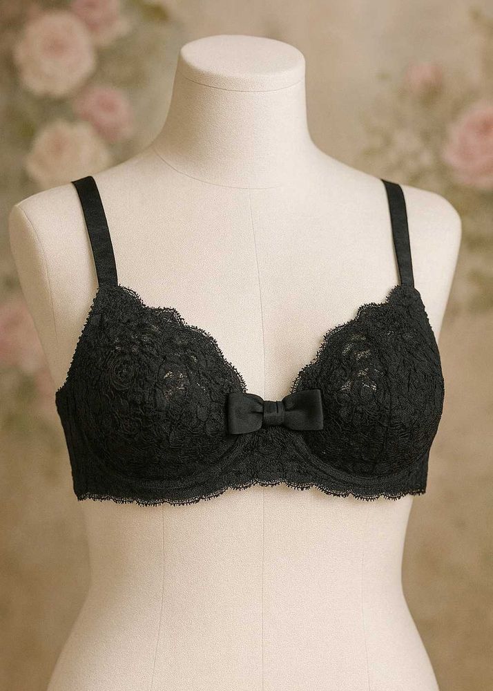 🇳🇿💫💗Elegant Black Lace Bra