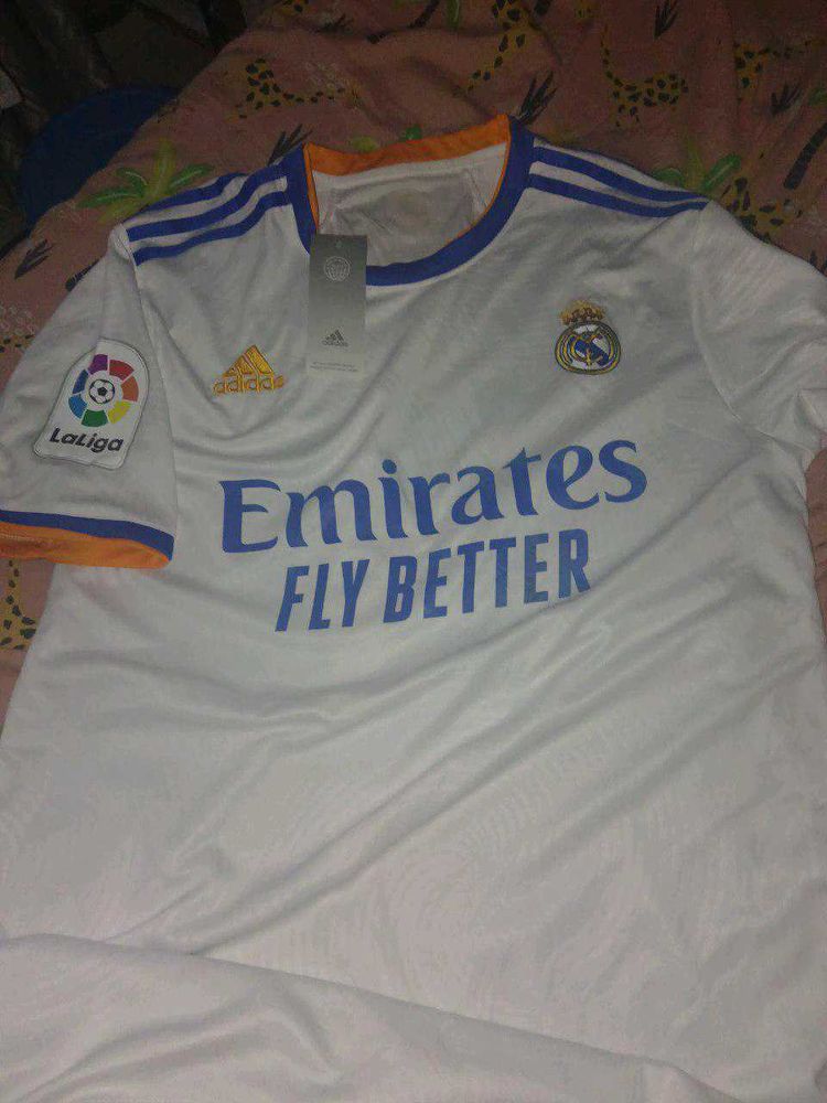Adidas Real Madrid 2021 22 home kit