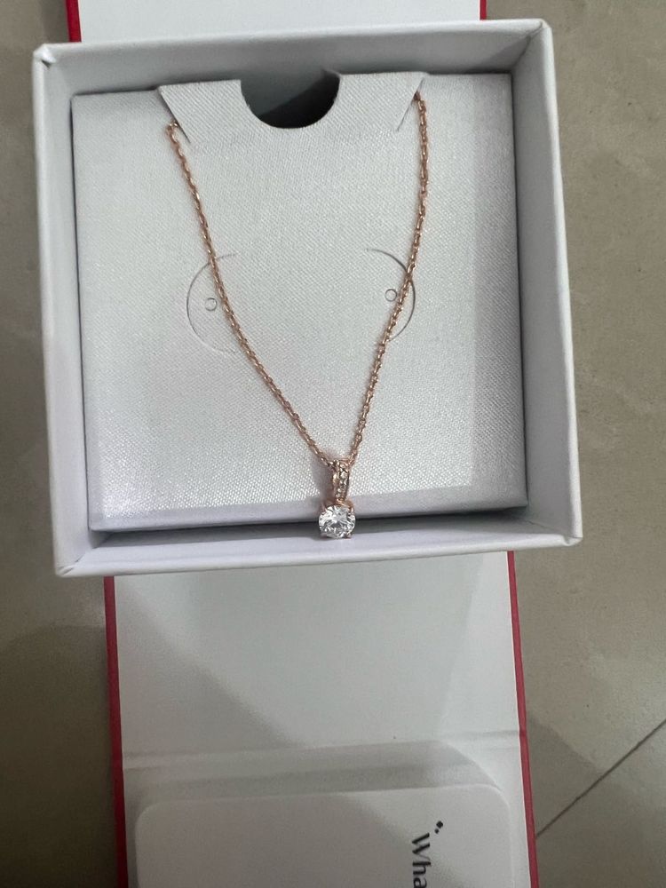 GIVA Necklace Brand new