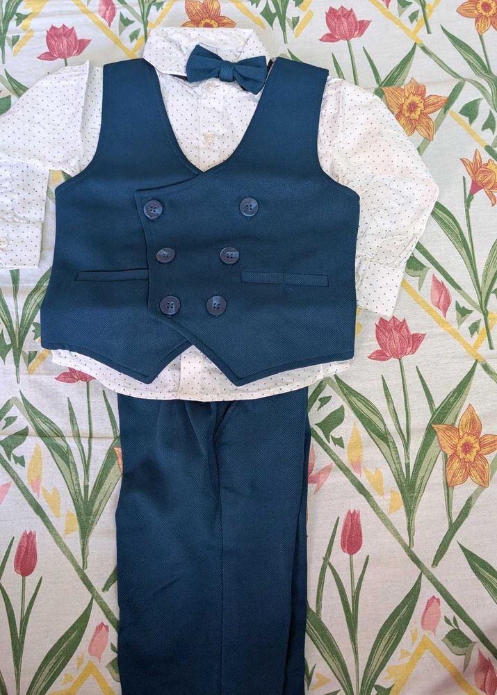 Party wear suit with bow tie for boys