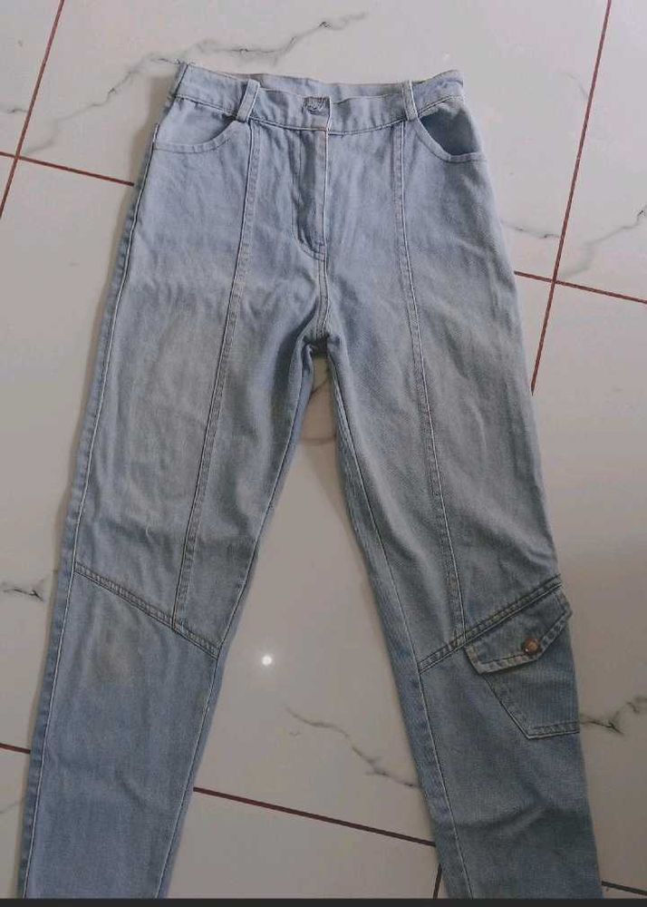 Boyfriend Jeans With Side Pockets