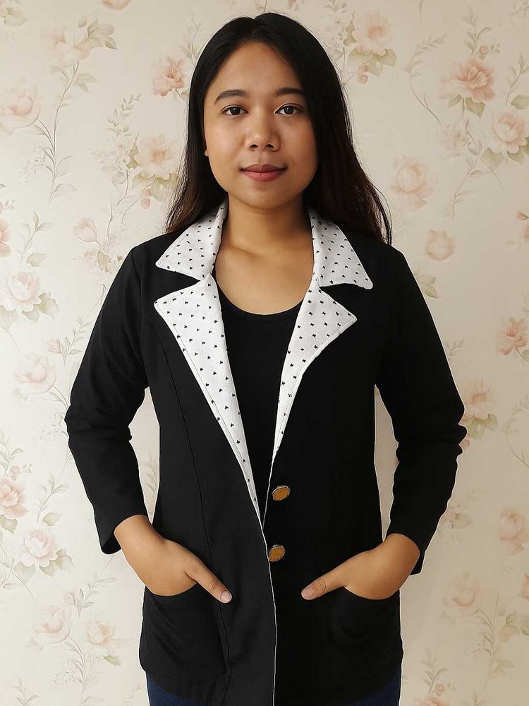 Beautiful Black And White Coat For Women 🖤