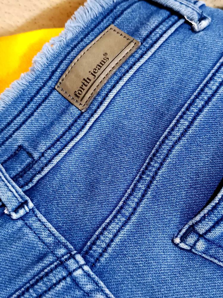 Mid Rise Skinny Jeans. Forth Jeans - Denim
