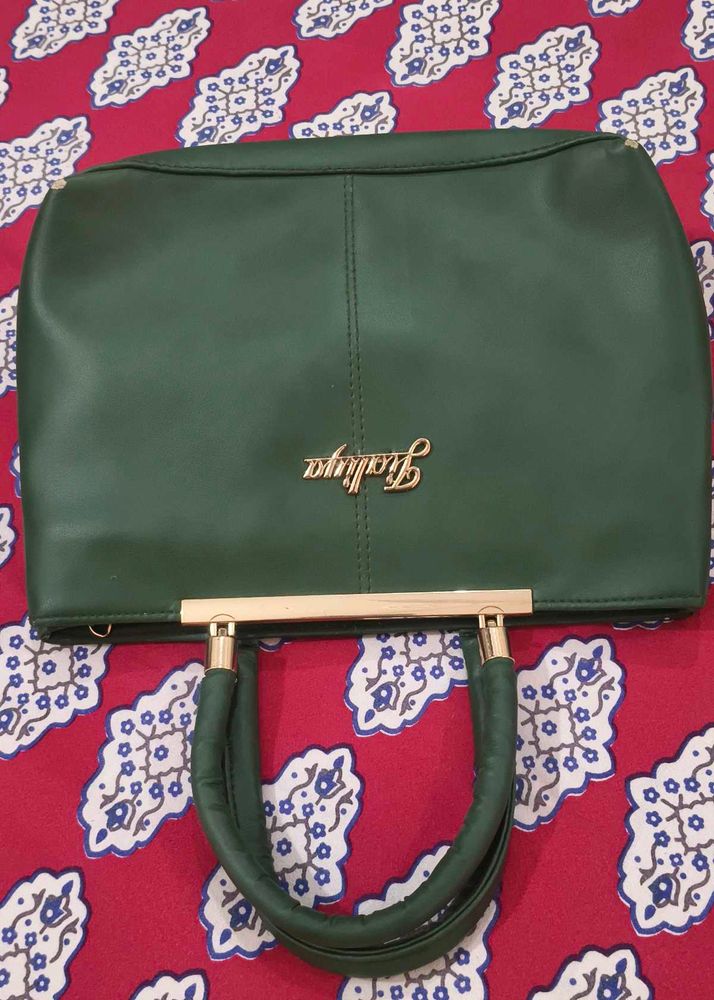 Stylish Green Handbag