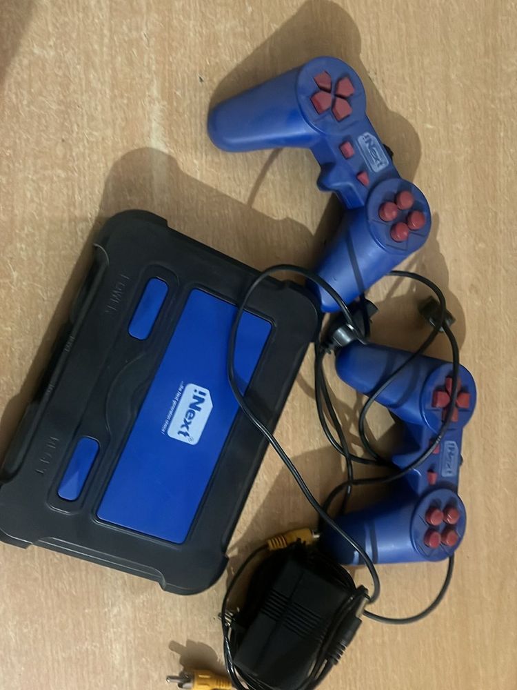 Gaming Cansole