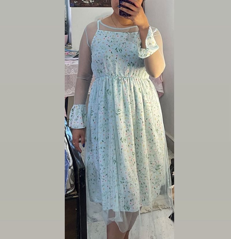 Beautiful Flowy Summer Dress