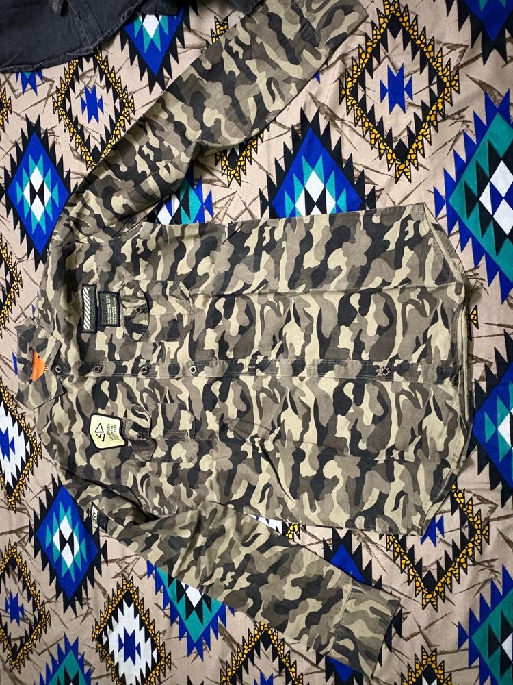 Camo Print Long Sleeve Shirt