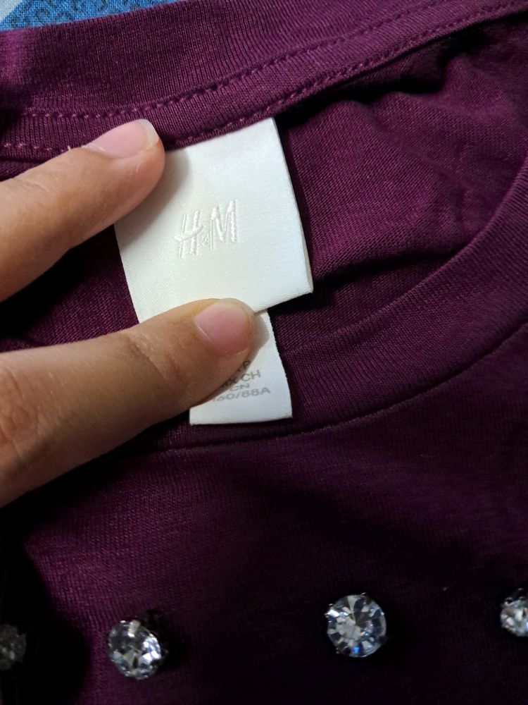 H&amp;m Rinestone Top