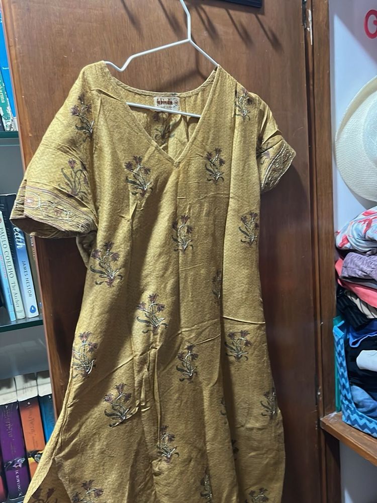 Fabindia Floral Print Kurta Set
