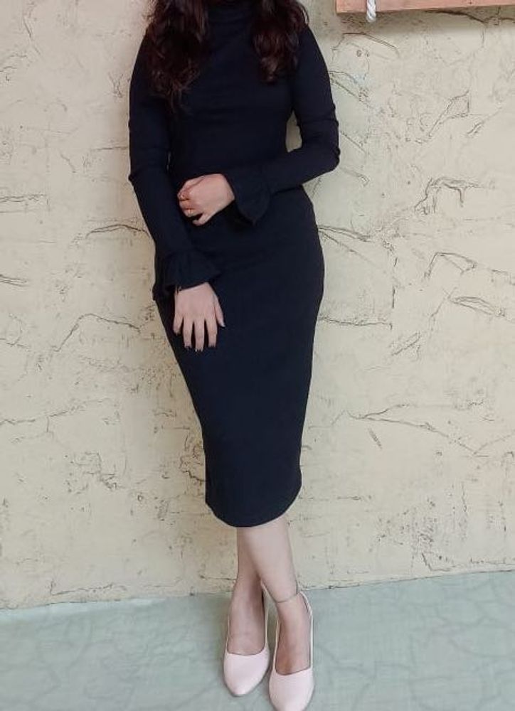 Elegant Black Midi Bodycon Dress