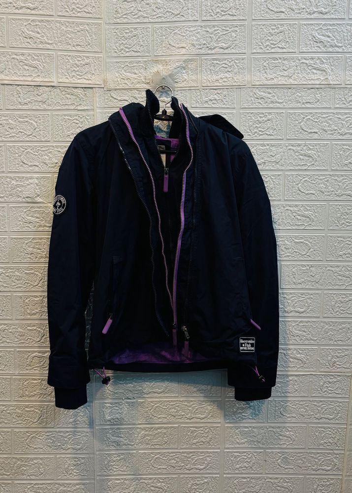 🇺🇸 Abercrombie &amp; Fitch Imported Jacket