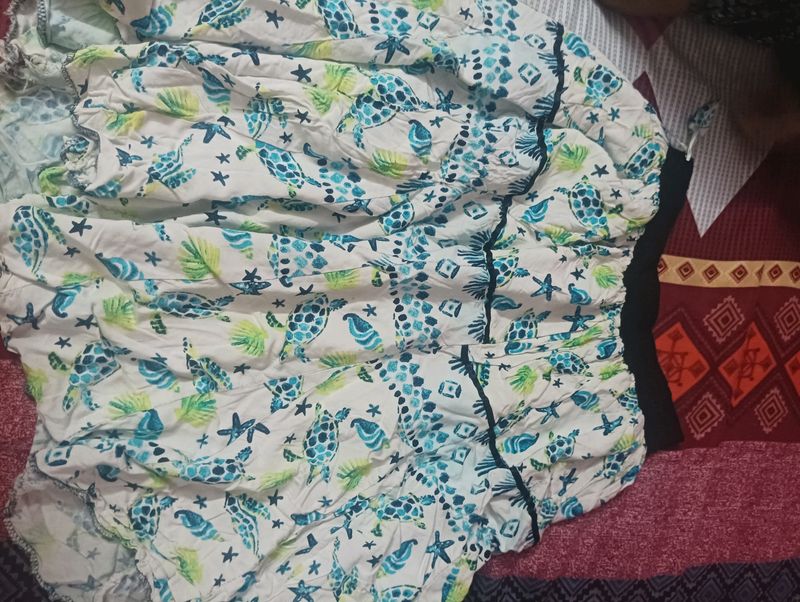 Short Skirts   20inch  Back Par Dorry Bhi H Bandhn