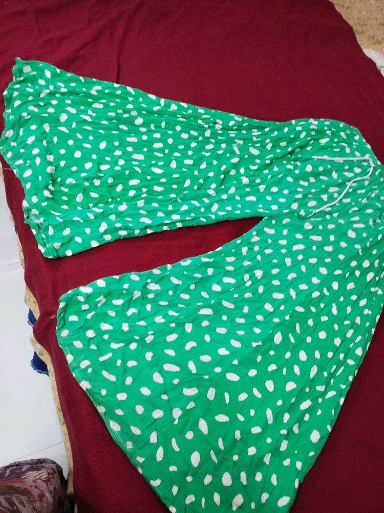 Green skirt plazzo ,Printed Palazzo