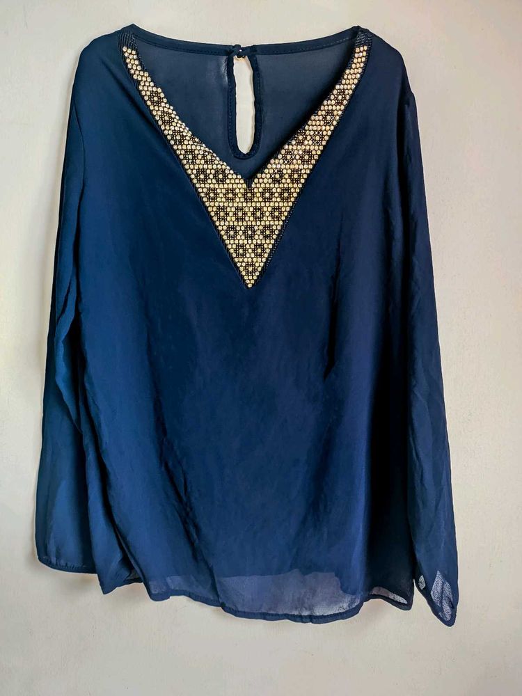 Lace V Neck Long Sleeve Shirts