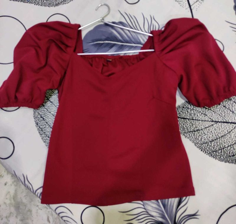 Chic Red Puff Sleeve Top