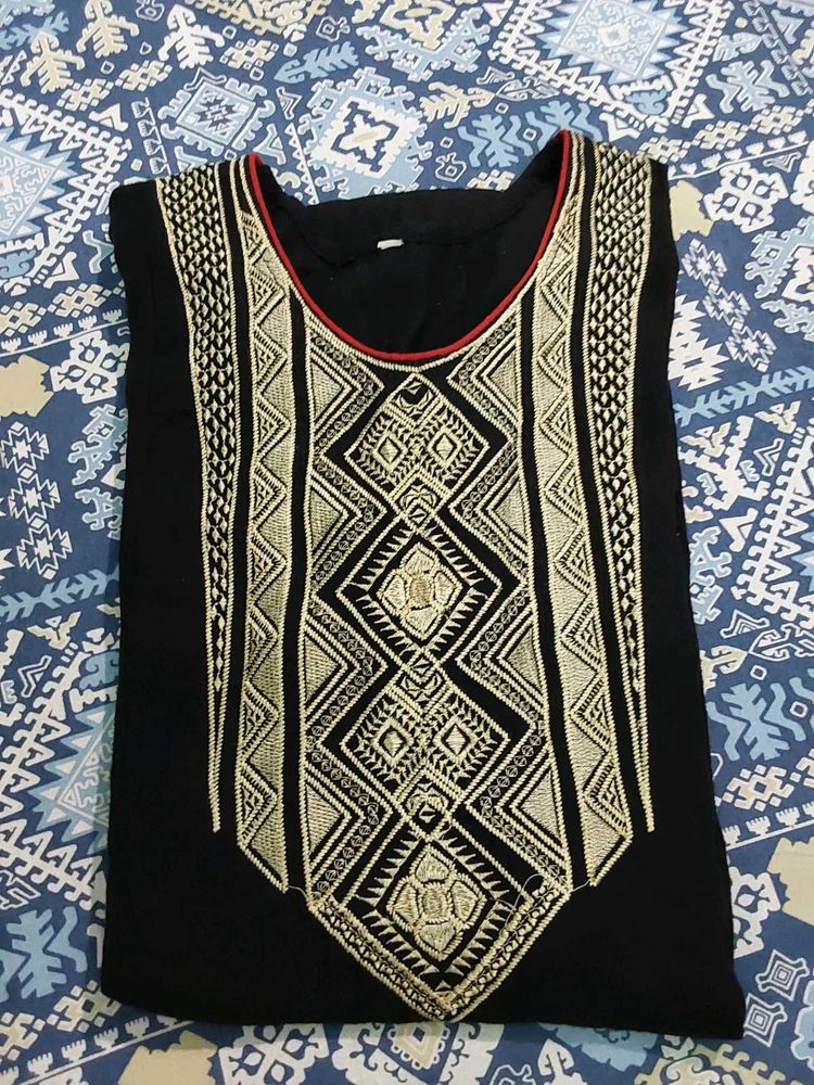 Elegant Embroidered Kurta