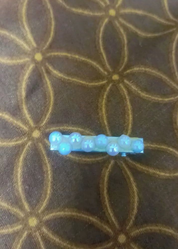 Pearl Hair Clip