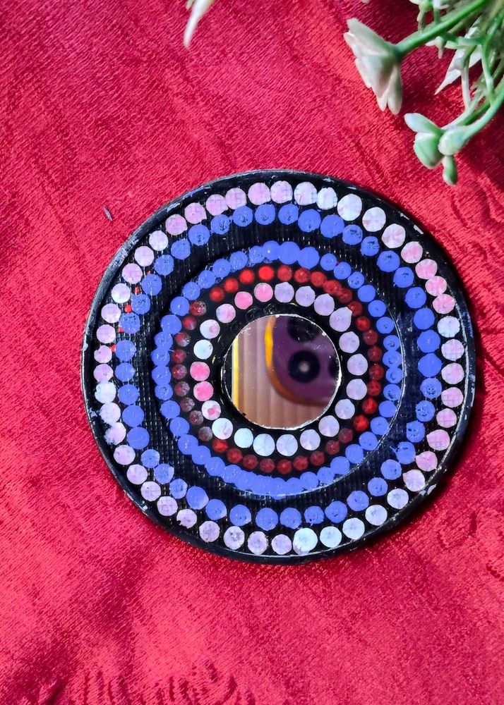 Handcrafted Mirror Showpiece