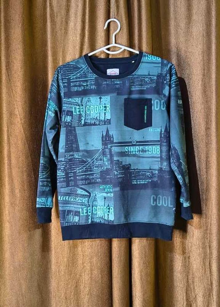 Lee Cooper Sweat Shirt For 10 to 11 year boys