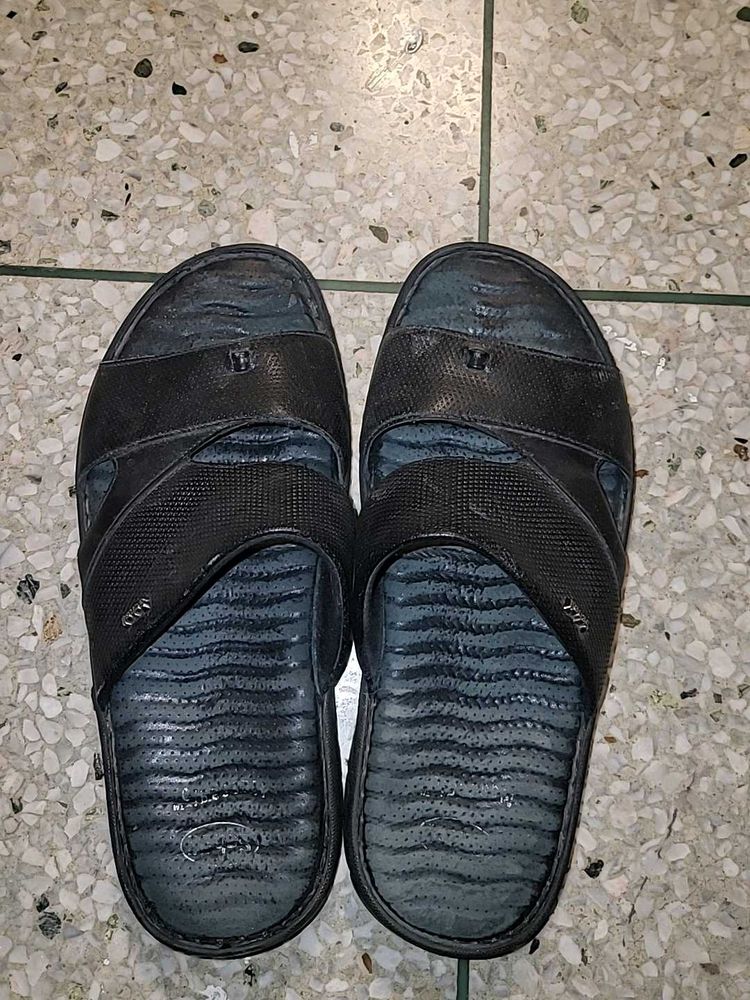 Black Slides - Comfort &amp; Style